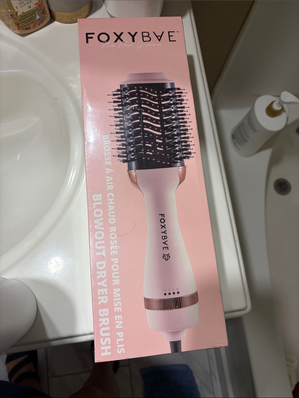 Foxybae Pink 1-Step Blowout Dryer Brush